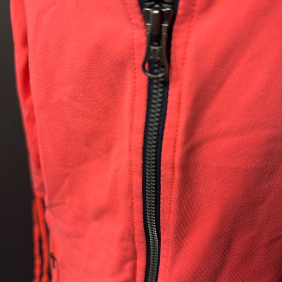 Lululemon Athletica Coral and Navy full zip training jacket - Picture 3 of 9